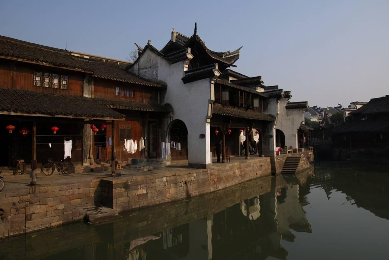 【组图】贵州贵安：梅花绽放俏寒冬